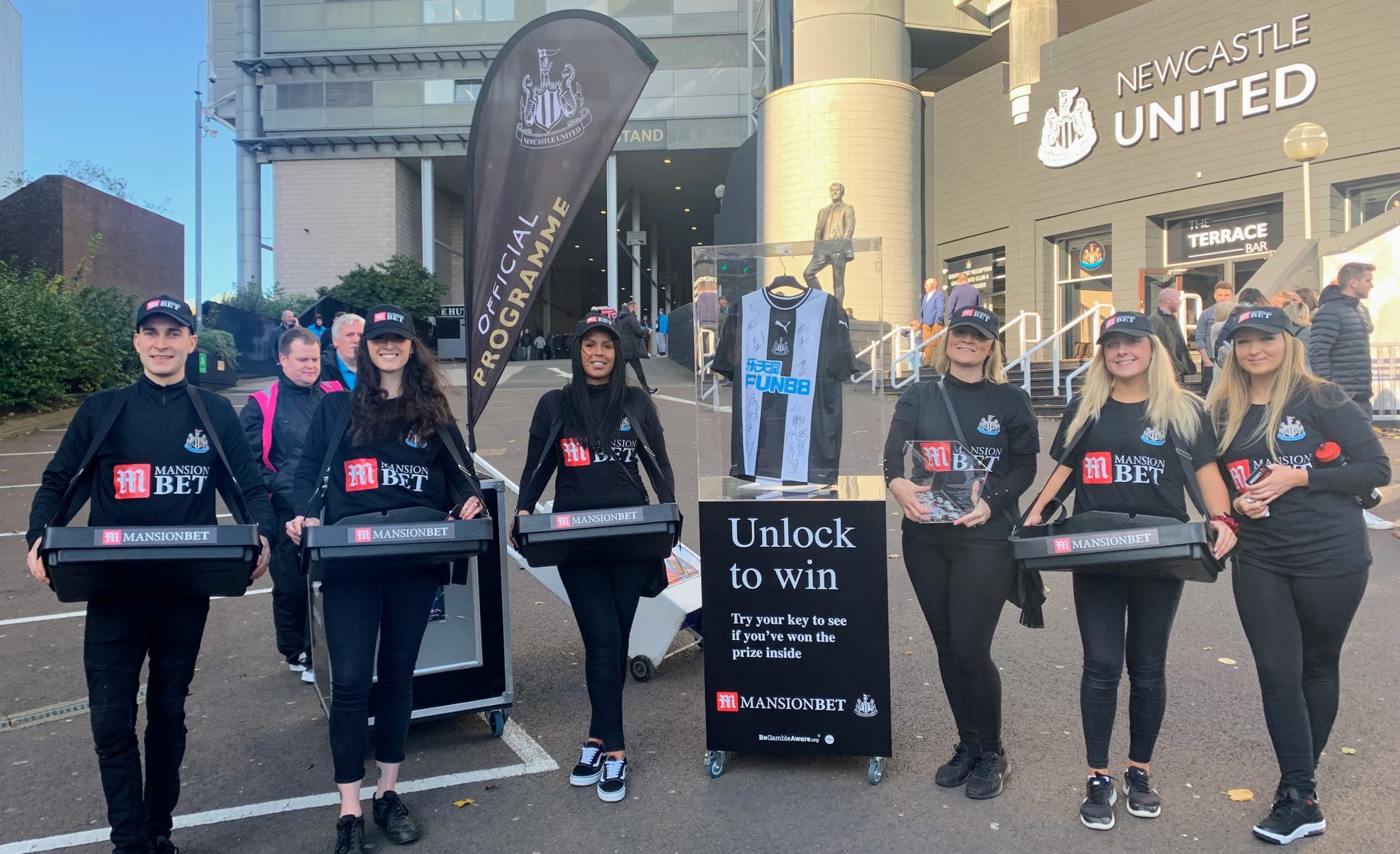 Brand ambassadors Newcastle delivering a sampling campaign